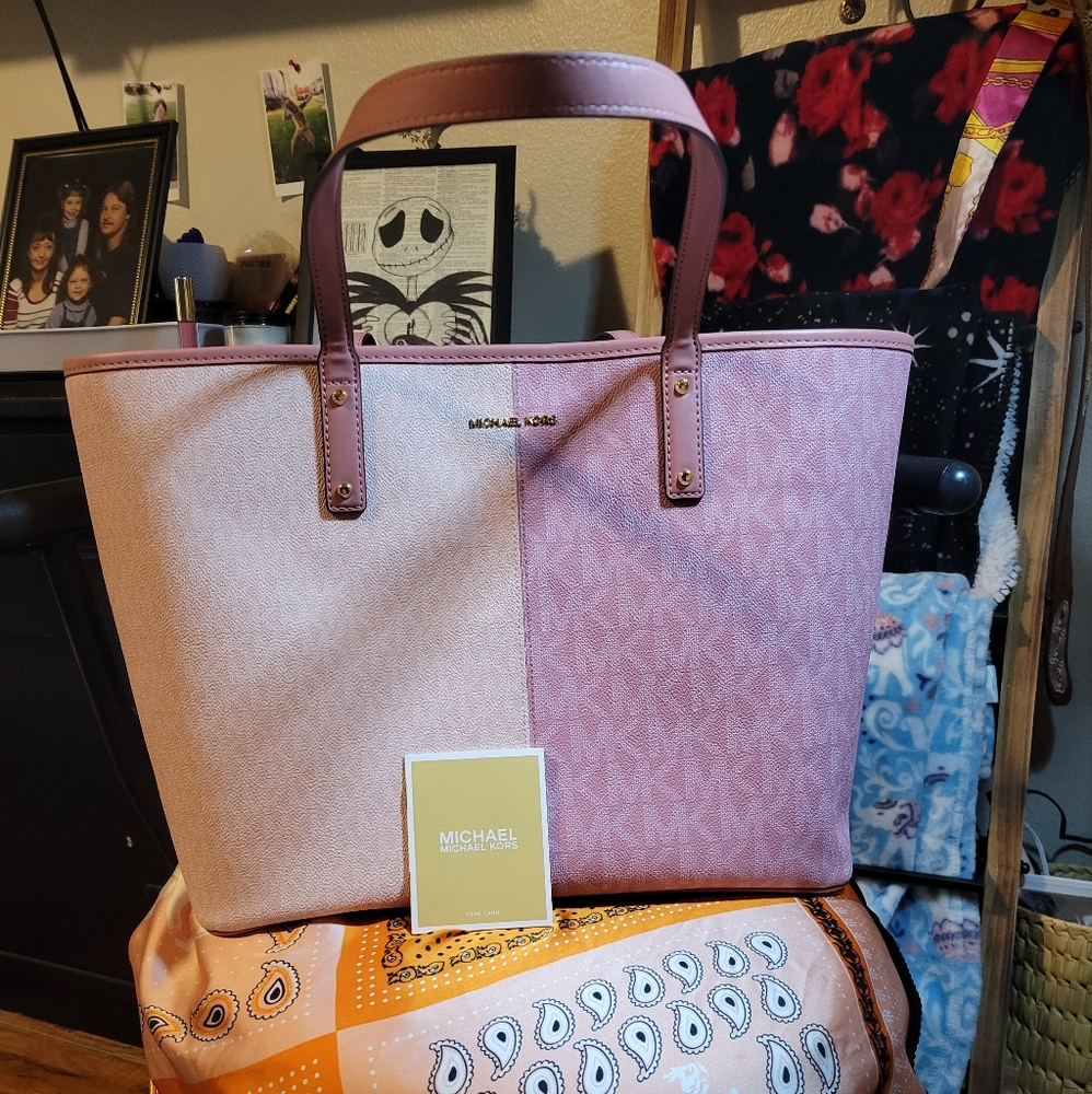 Large michael kors tote pink